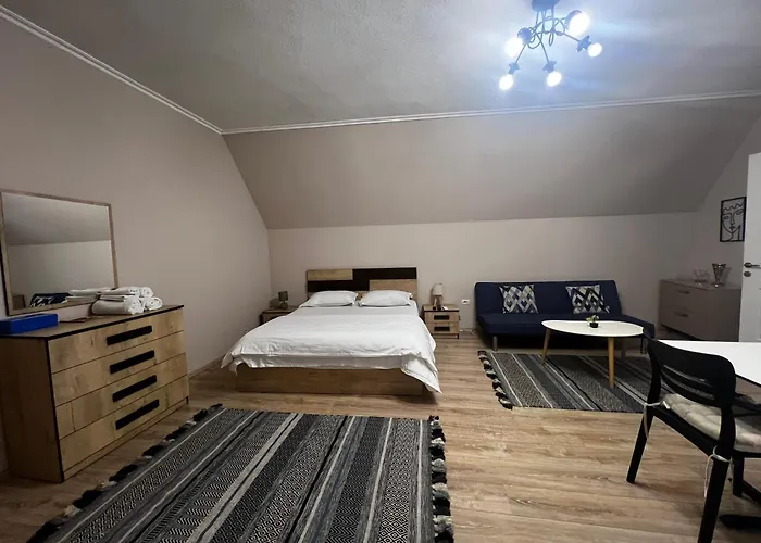 Appartement Near Center App 2