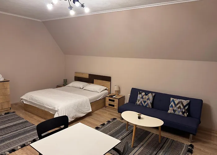 Appartement Near Center App 2