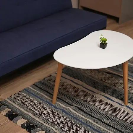 Apartment Near Center App 2 *