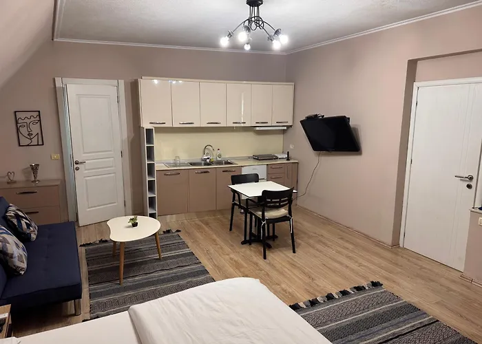 Near Center App 2 * Tirana